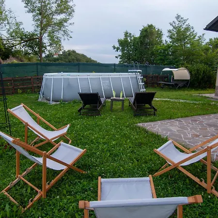 Holiday home House Zarja - With Sauna And Hot Tub