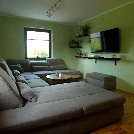 House Zarja - With Sauna And Hot Tub Bizeljsko