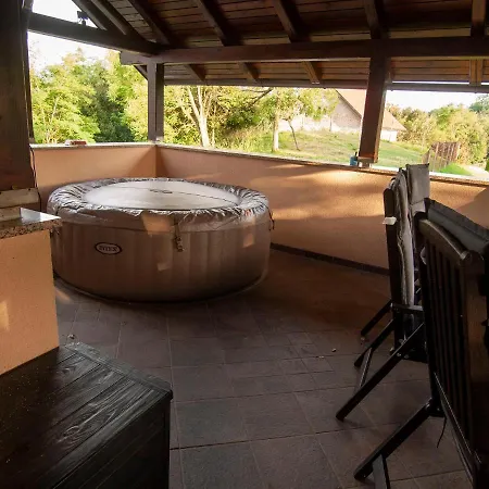 House Zarja - With Sauna And Hot Tub *