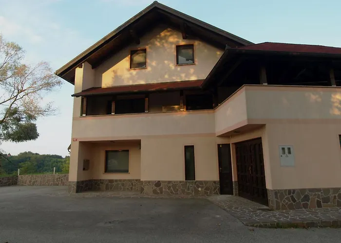 House Zarja - With Sauna And Hot Tub * Bizeljsko