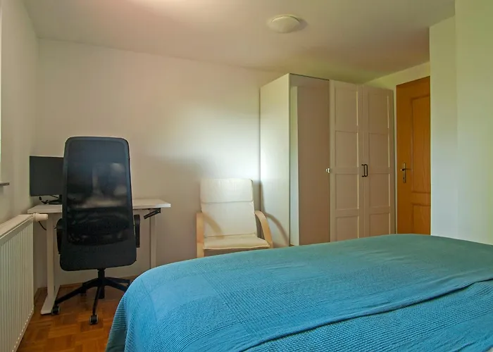 House Zarja - With Sauna And Hot Tub Počitniška hiša Bizeljsko